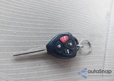 2013 Toyota Corolla Le из США, поврежденный, VIN 5YFBU4EE6DP101628